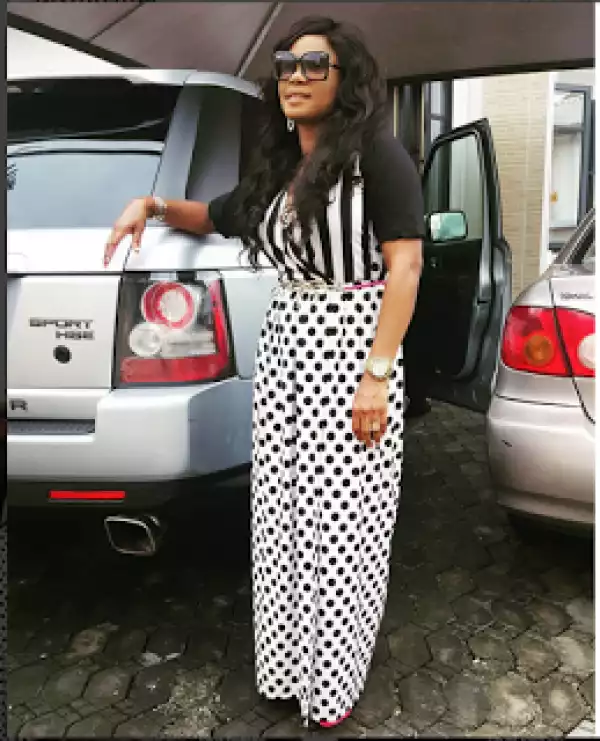 Photos: Actress Iyabo Ojo Sizzles In Slit Long Skirt And Top